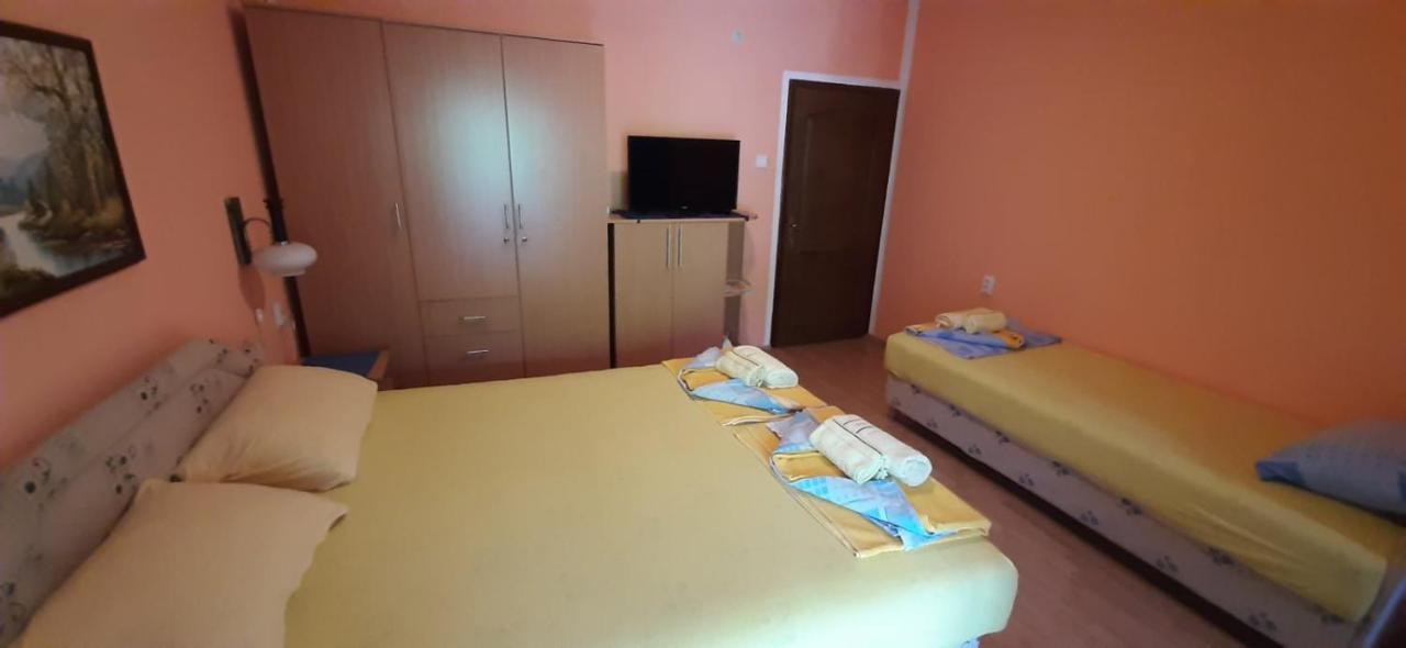 Studios Milosev Bar Ngoại thất bức ảnh